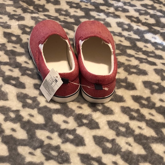 Shoes - Picture 2 of 5